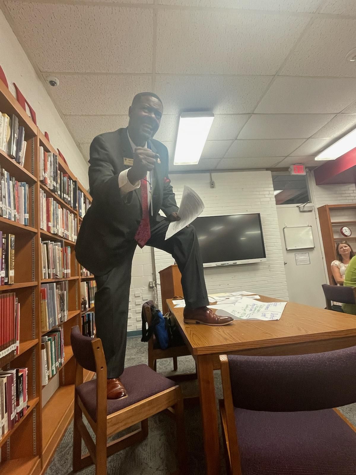 tabari standing on business